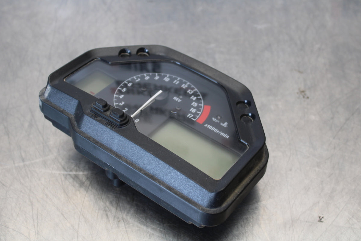 05-06 HONDA CBR600RR SPEEDO TACH GAUGES CLUSTER SPEEDOMETER TACHOMETER BB159