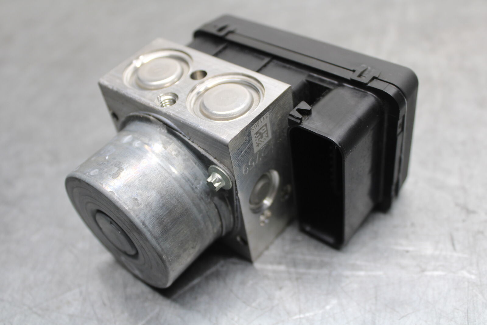 13-18 KAWASAKI NINJA ZX6R ABS PUMP UNIT MODULE BB666