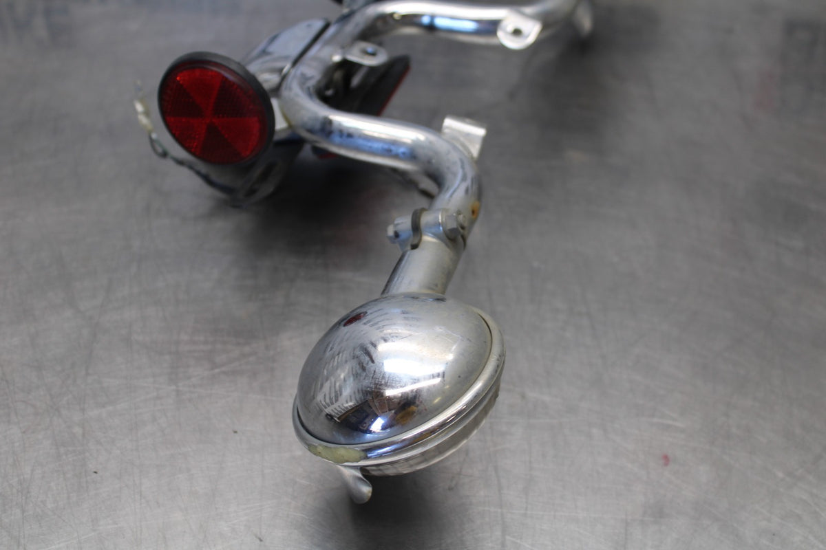 08 YAMAHA V STAR 1100 XVS1100AW CLASSIC REAR TURN SIGNAL BAR MOUNT BRACKET BB916