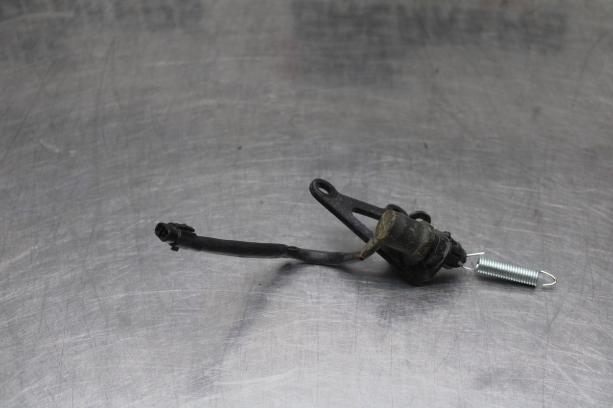 23-24 YAMAHA MT-07 REAR BACK BRAKE SENSOR BB927