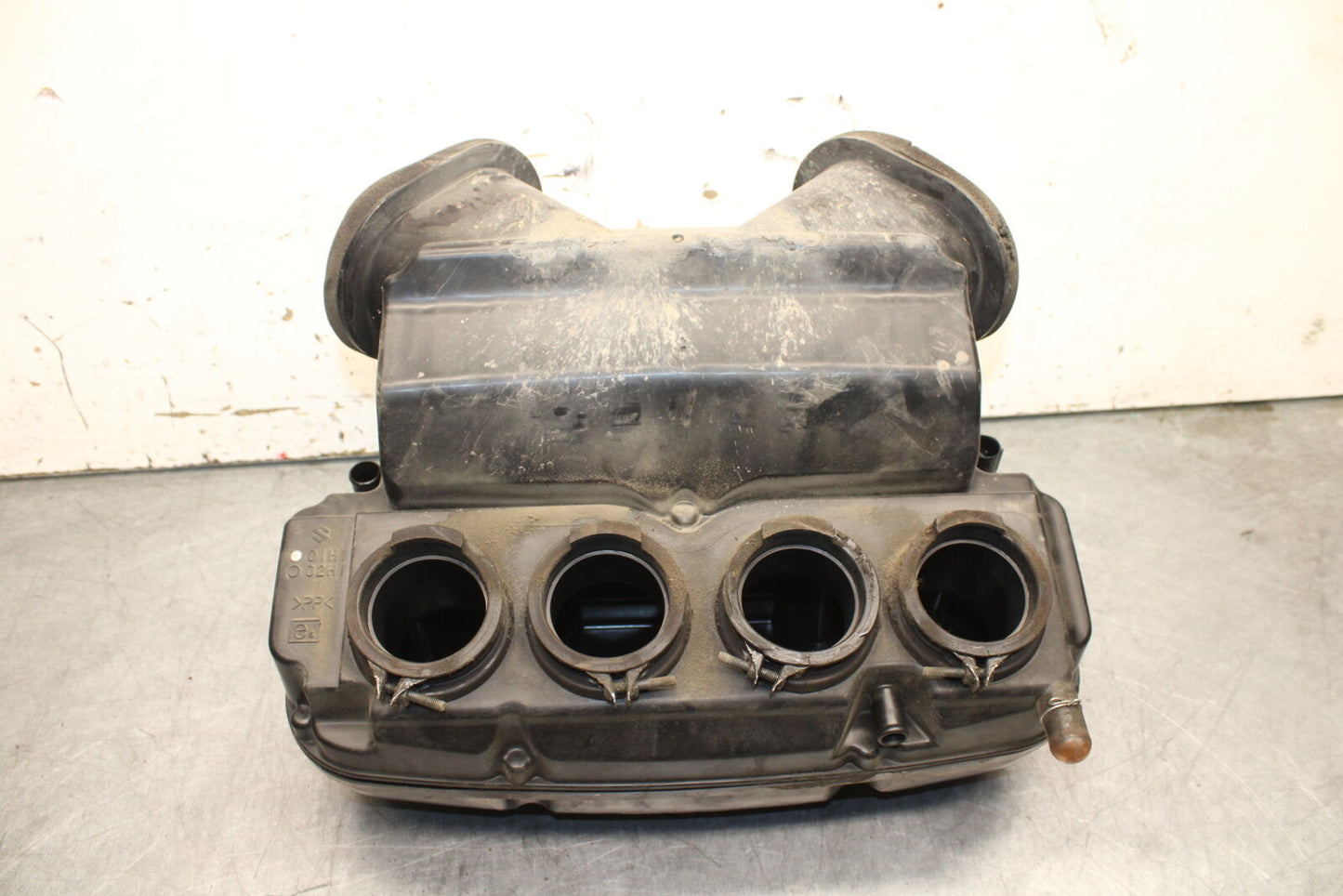 08-09 SUZUKI GSXR600 AIRBOX AIR INTAKE FILTER BOX BB728