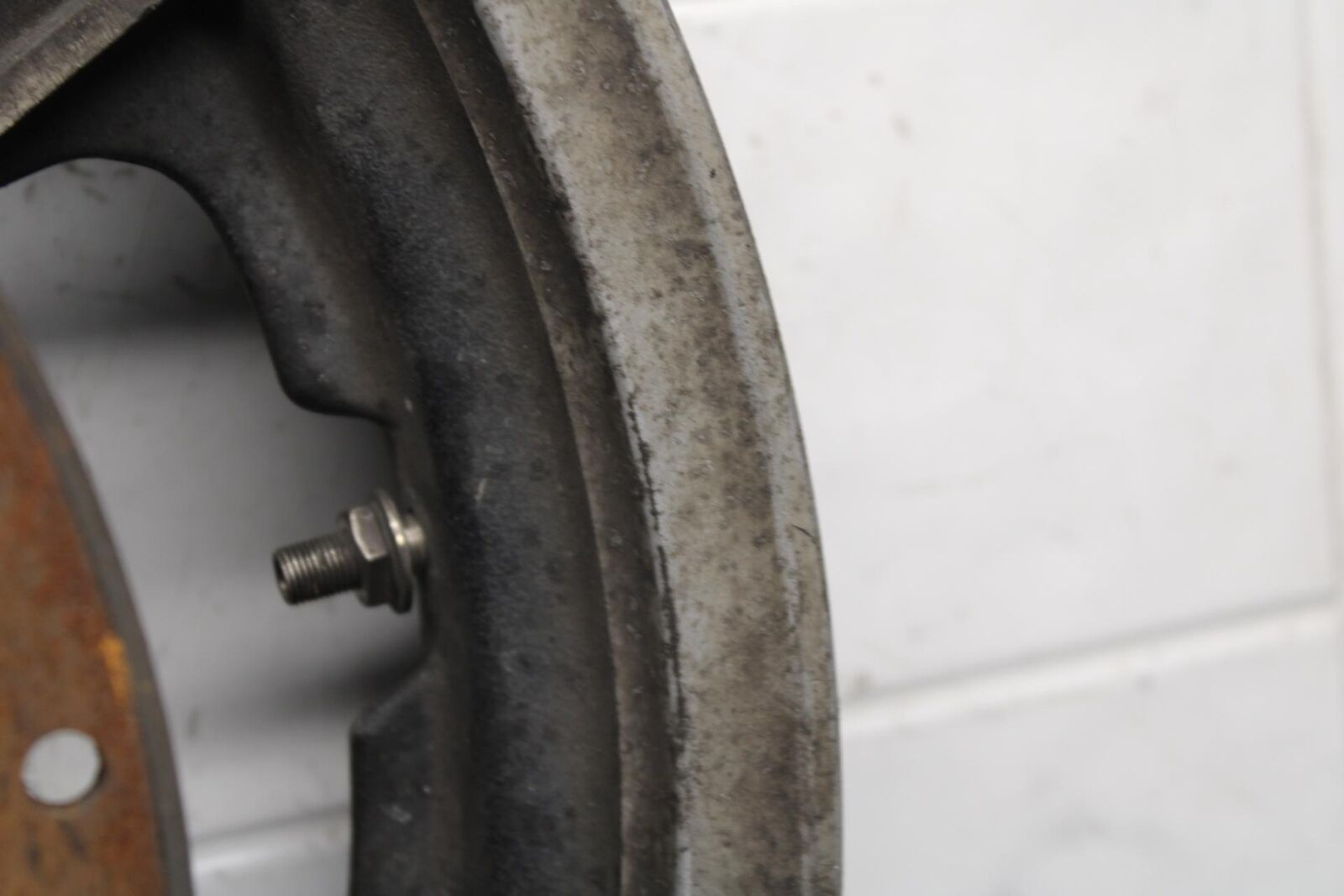 1979 Yamaha XS1100 REAR WHEEL AND ROTOR BACK BRAKE DISC BB572