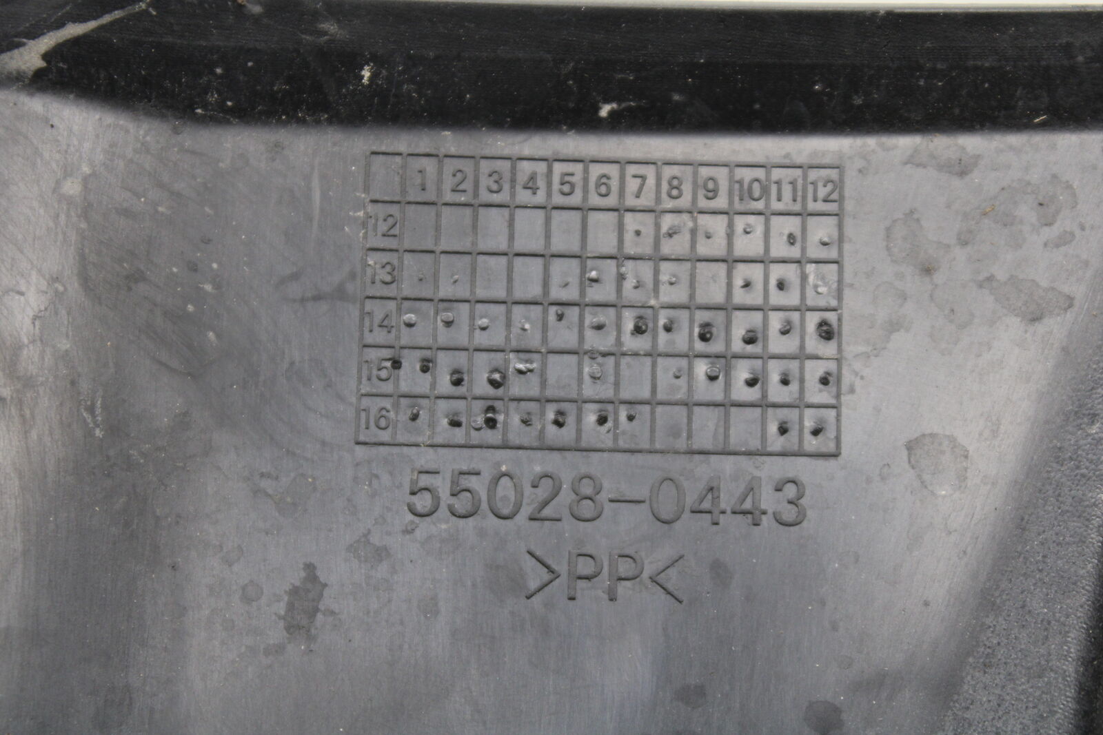 13-18 KAWASAKI NINJA ZX6R FRONT CENTER COWL FAIRING 55028-0443 BB666