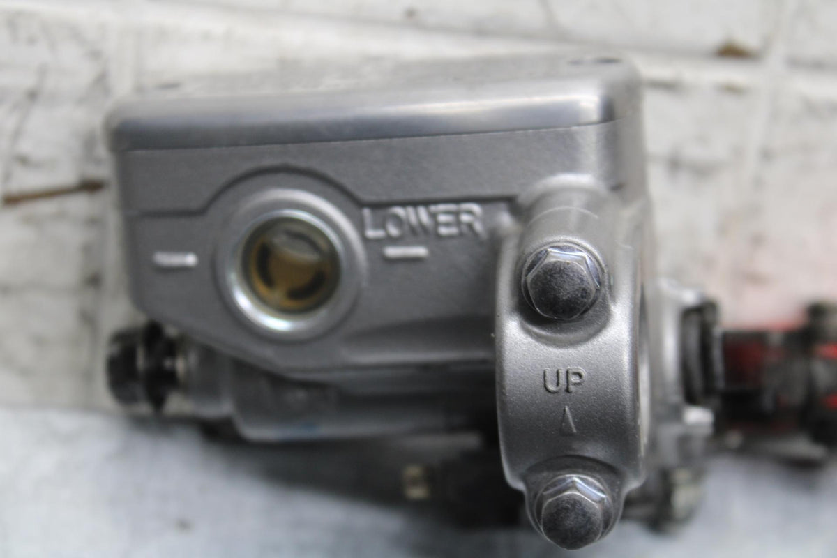 2008 Honda Interceptor 800 VFR800A ABS FRONT MASTER CYLINDER w/ LEVER BB566