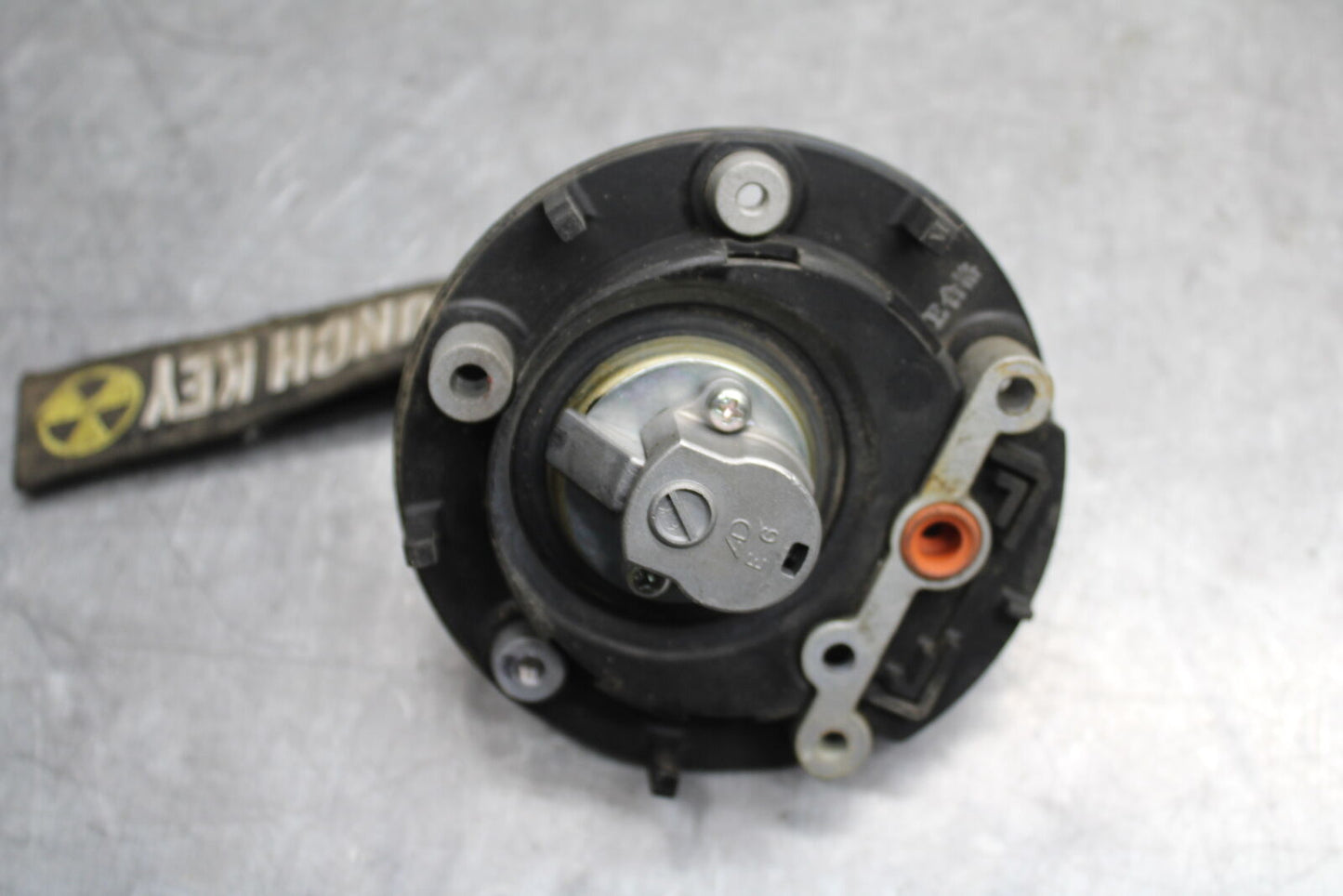 07-08 YAMAHA YZF R1 ECU COMPUTER ECM & LOCKSET/ GAS CAP BB724