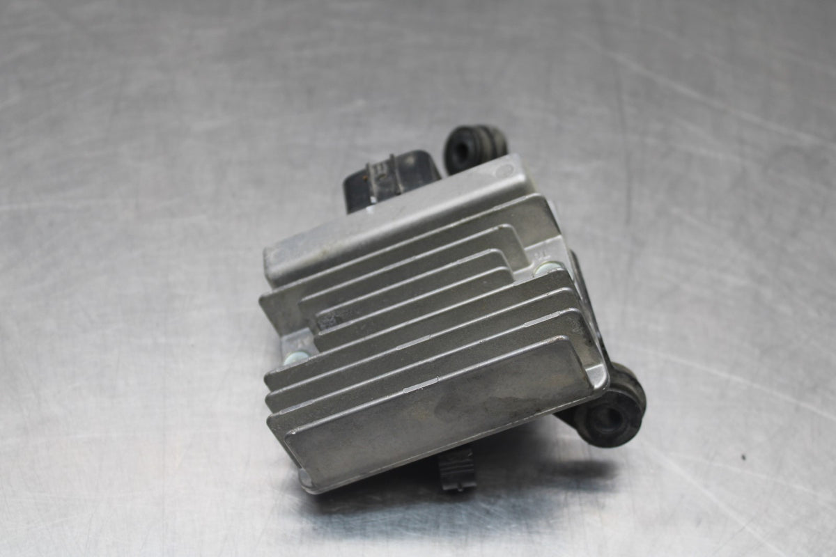 18-26 KAWASAKI Z400 RECTIFIER VOLTAGE REGULATOR BB852