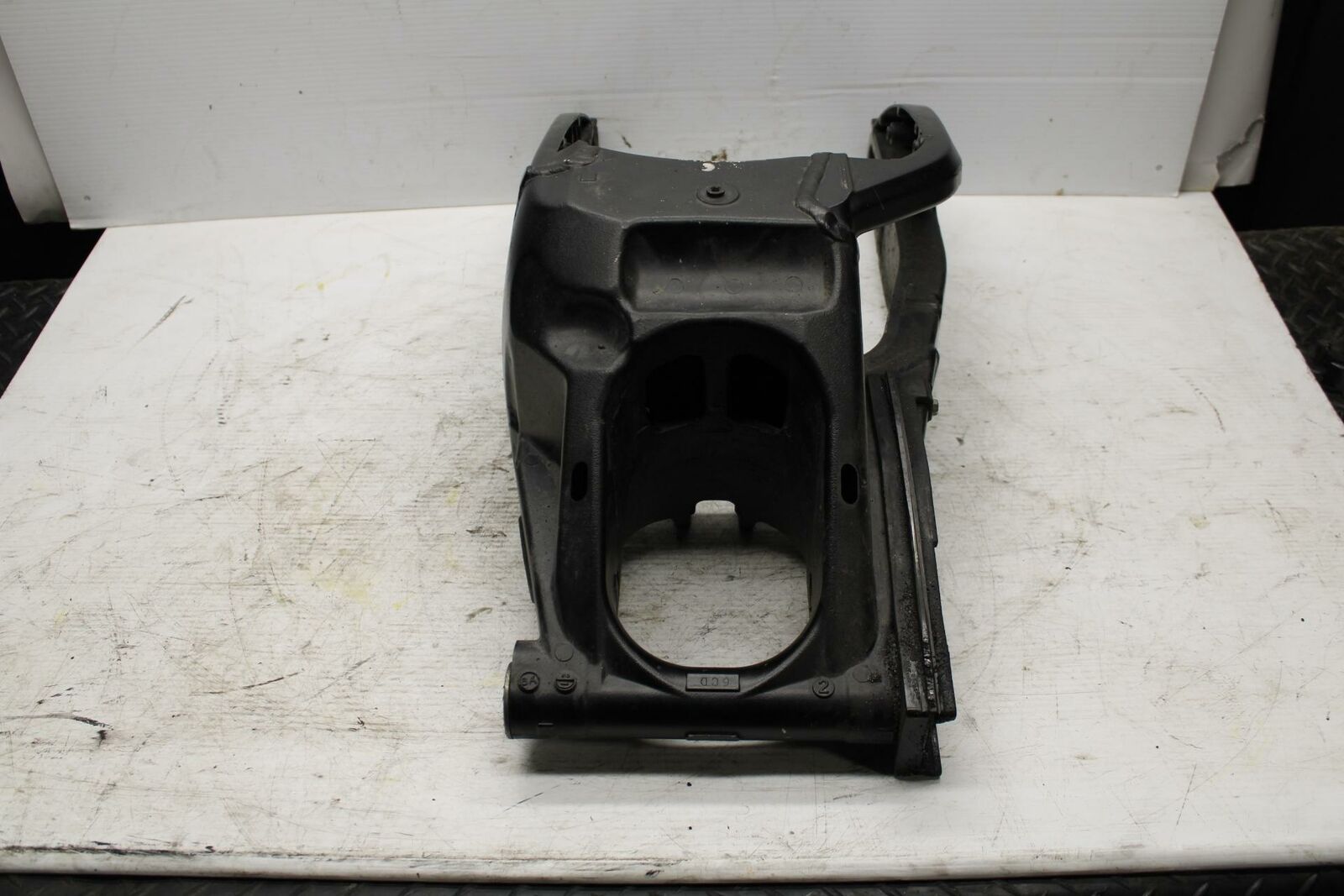 06-07 SUZUKI GSXR750 REAR SWINGARM SUSPENSION SWING ARM 61000-01H00-YAP BB179 B