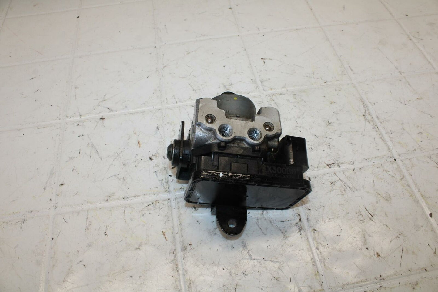 15 KAWASAKI NINJA 300 EX300 ABS ABS PUMP UNIT MODULE BB14