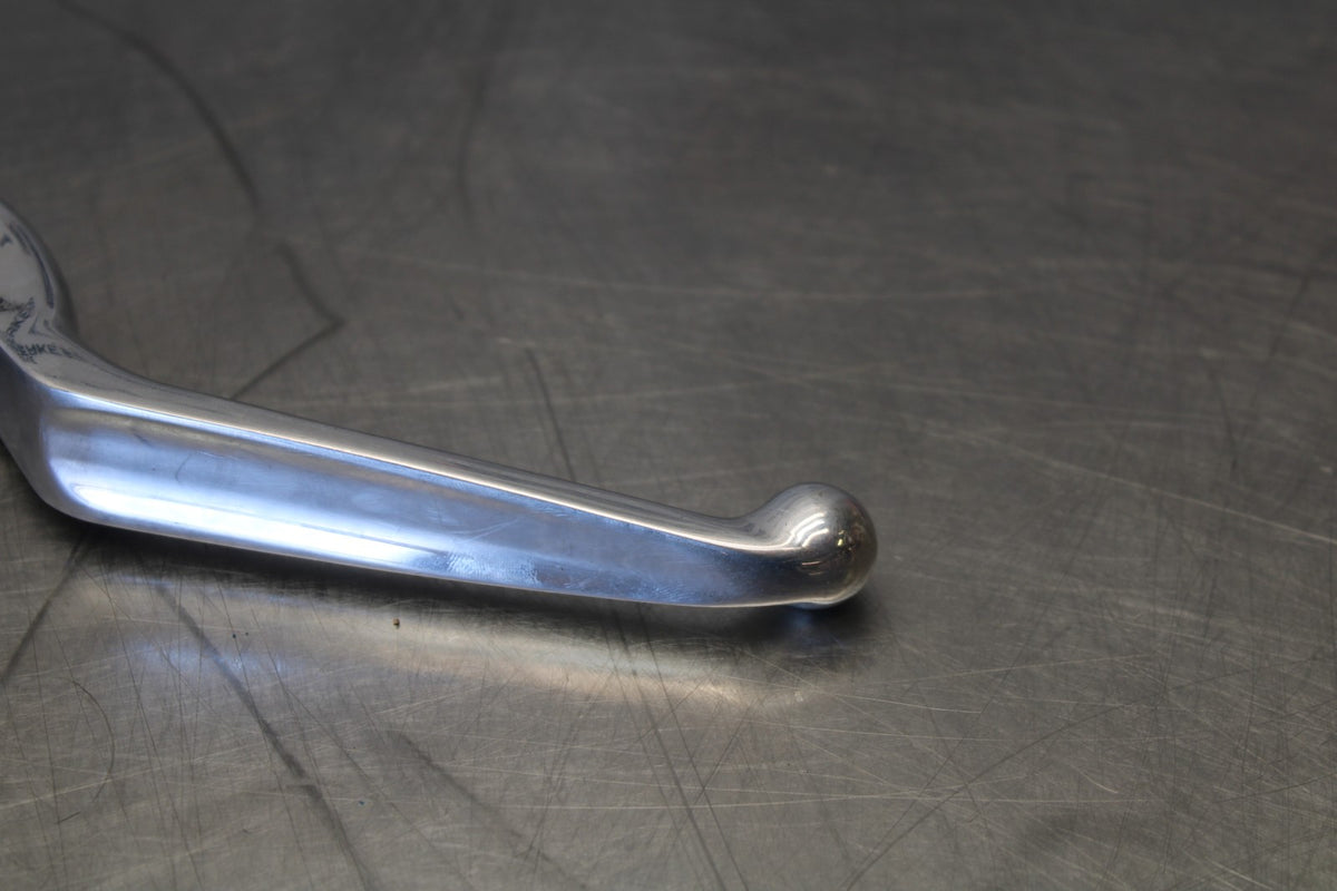 22 HARLEY-DAVIDSON SOFTAIL RIGHT CLIPON HANDLEBAR BRAKE LEVER BB859