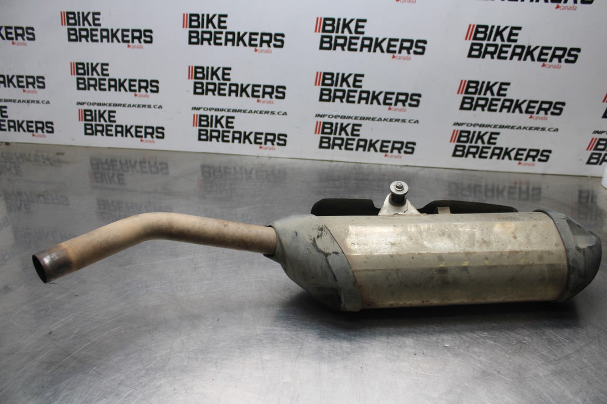 15 TRIUMPH TIGER 800 EXHAUST PIPE MUFFLER SLIP ON CAN SILENCER BB873