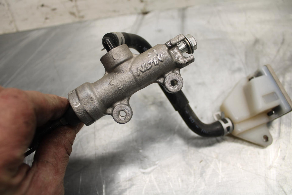 17-23 SUZUKI GSXR 250 GSX250RL8 REAR  BRAKE MASTER CYLINDER W RESERVOIR BB490