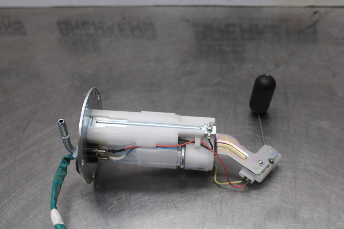 25 KAWASAKI Z900 FUEL PUMP GAS PETROL SENDER UNIT BB928