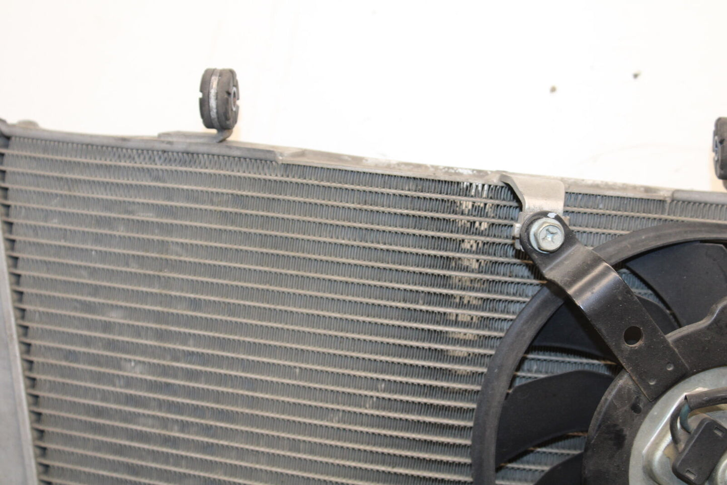 06-07 SUZUKI GSXR 600 ENGINE RADIATOR MOTOR COOLER COOLING RADIATER BB737