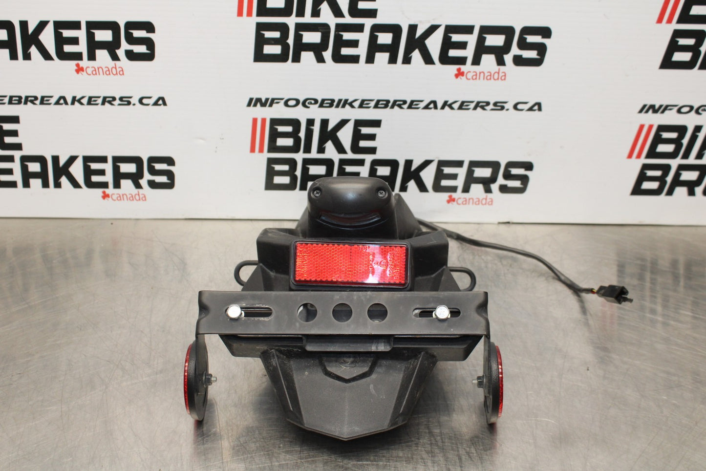 13-17 KAWASAKI NINJA 300 EX300 ABS REAR BACK FENDER MUD GUARD BB187