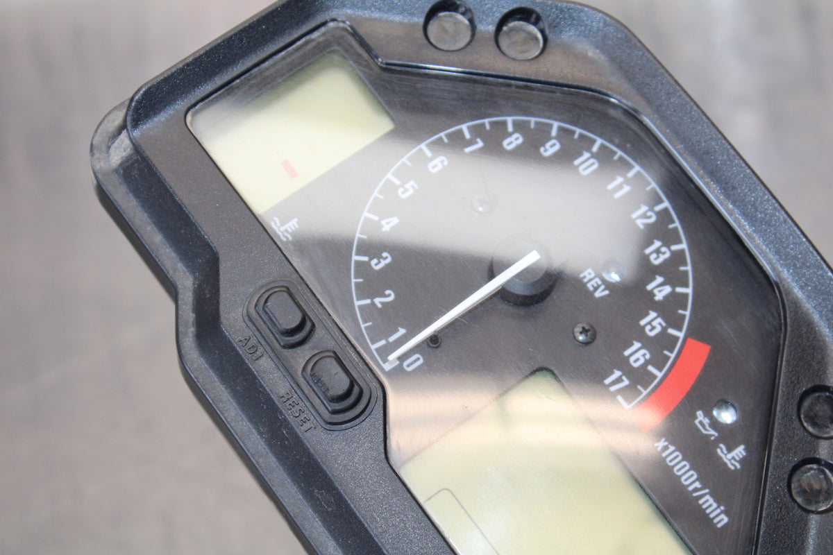05-06 HONDA CBR600RR SPEEDO TACH GAUGES CLUSTER SPEEDOMETER TACHOMETER BB159