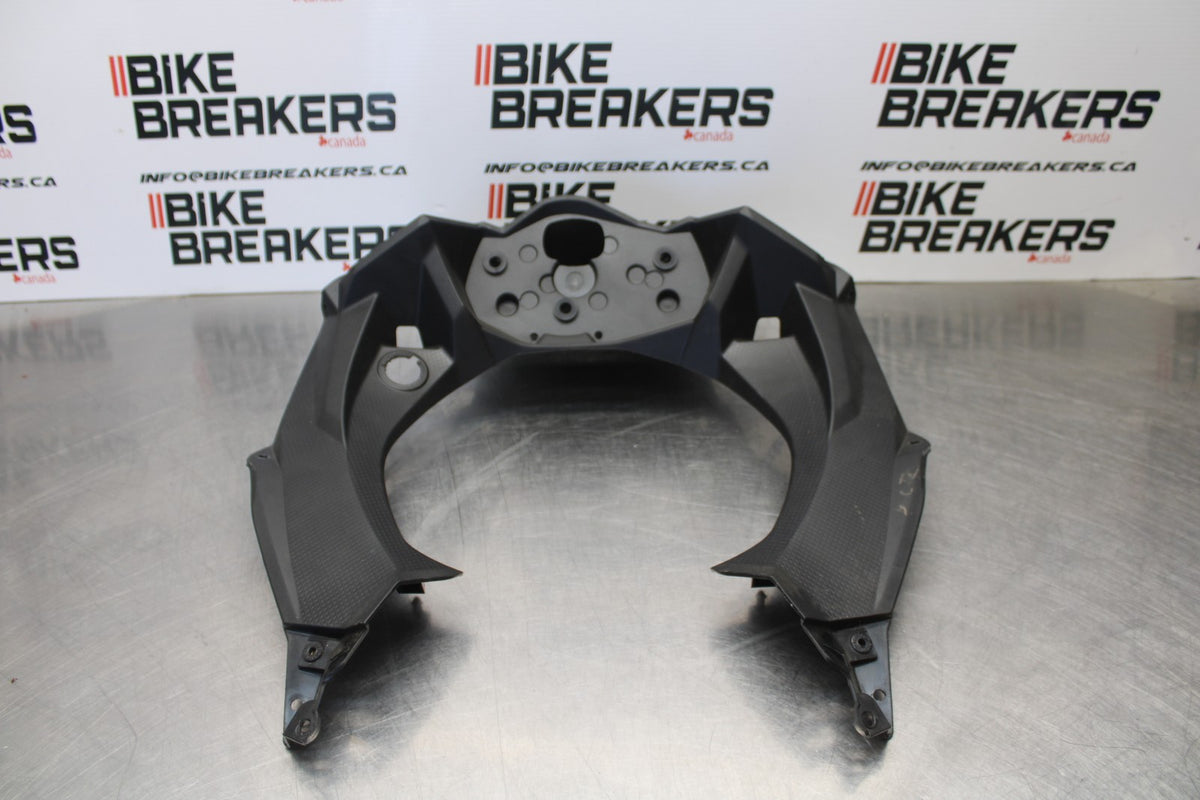 18-23 KAWASAKI NINJA 400 EX400 ABS FRONT CENTER COWL FAIRING BB192