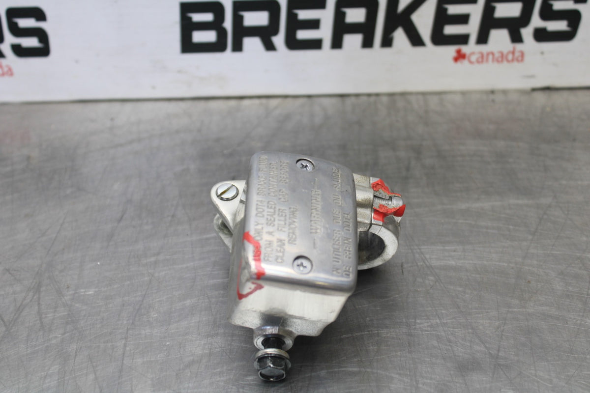 08 KAWASAKI VULCAN 1600 VN1600D NOMAD FRONT BRAKE MASTER CYLINDER BB904