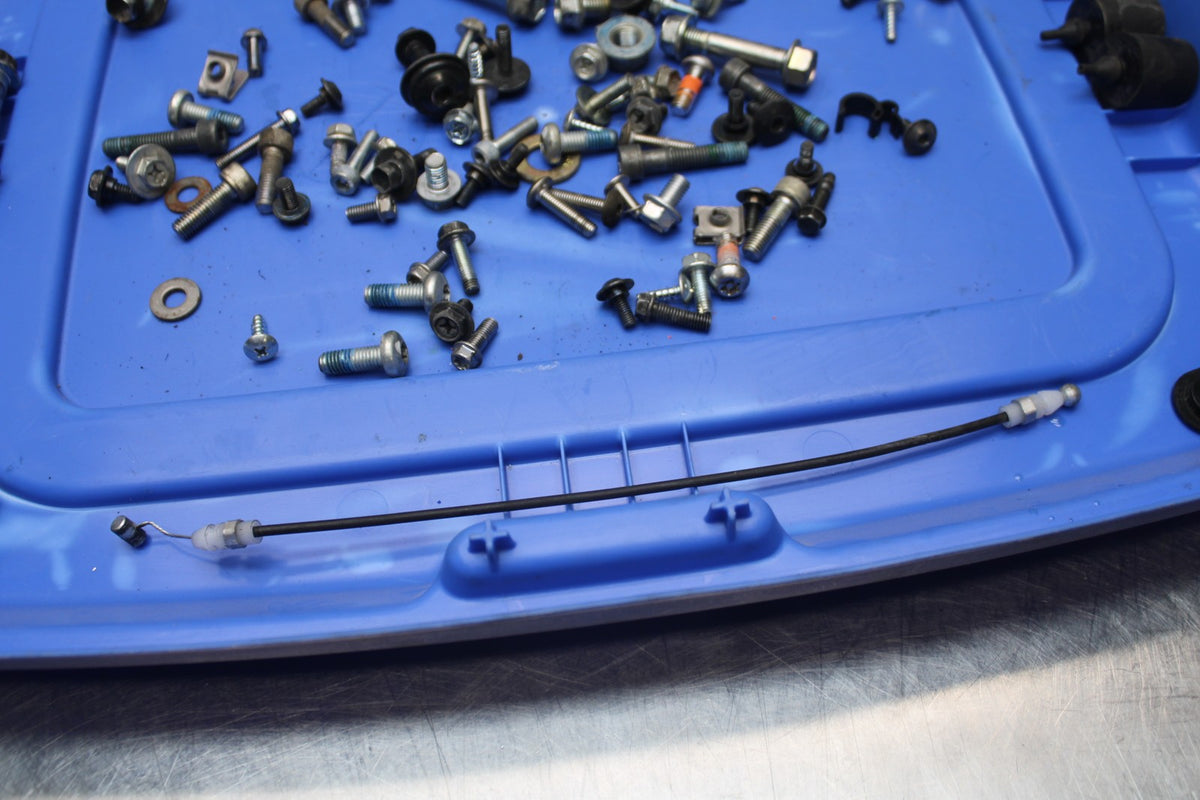 17-24 SUZUKI SV650 BOLTS HARDWARE MOTOR SCREWS BB829