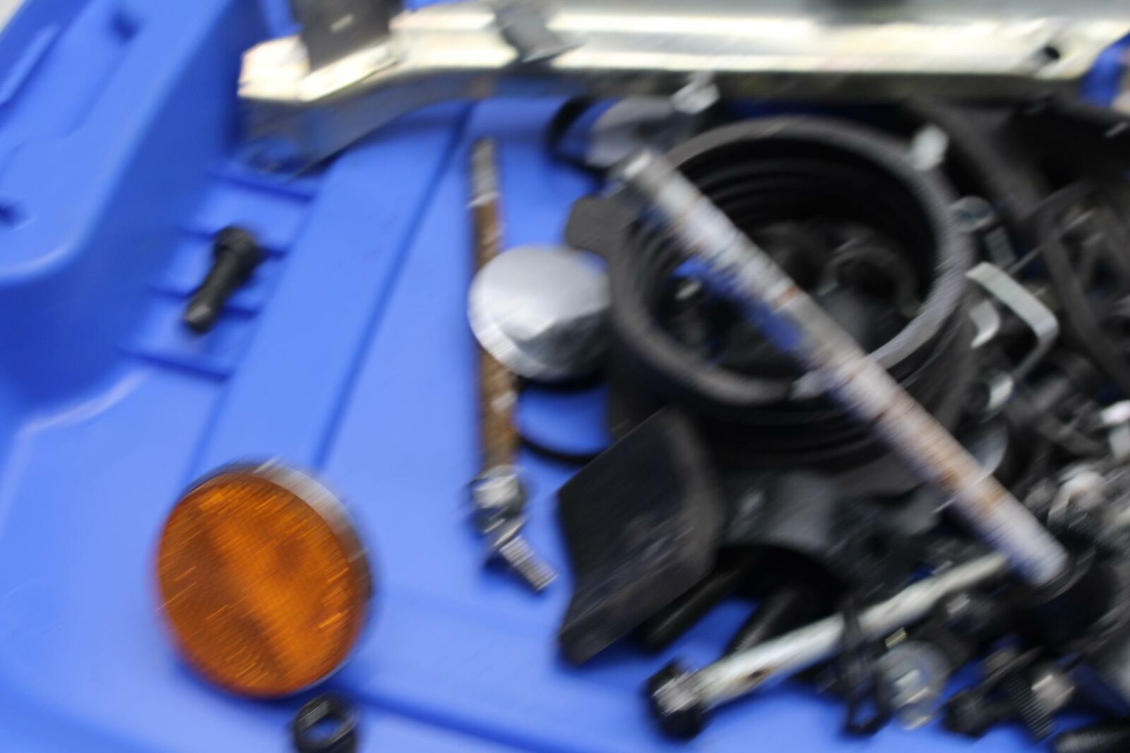 05-09 SUZUKI BOULEVARD C90 BOLTS HARDWARE MOTOR SCREWS BB357