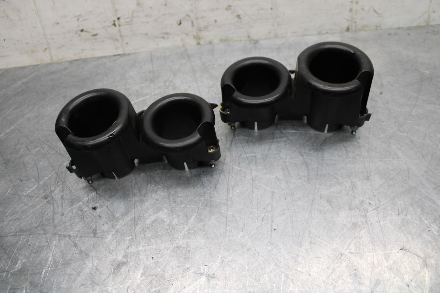 05-06 HONDA CBR600RR  INTAKE VELOCITY STACKS 17225-MEE-000 17226-MEE-000 BB484
