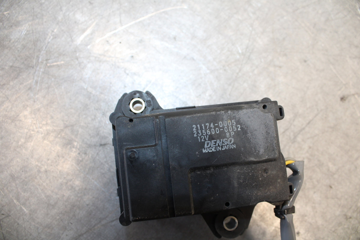 13-18 KAWASAKI NINJA ZX6R EXHAUST VALVE SERVO MOTOR BB682