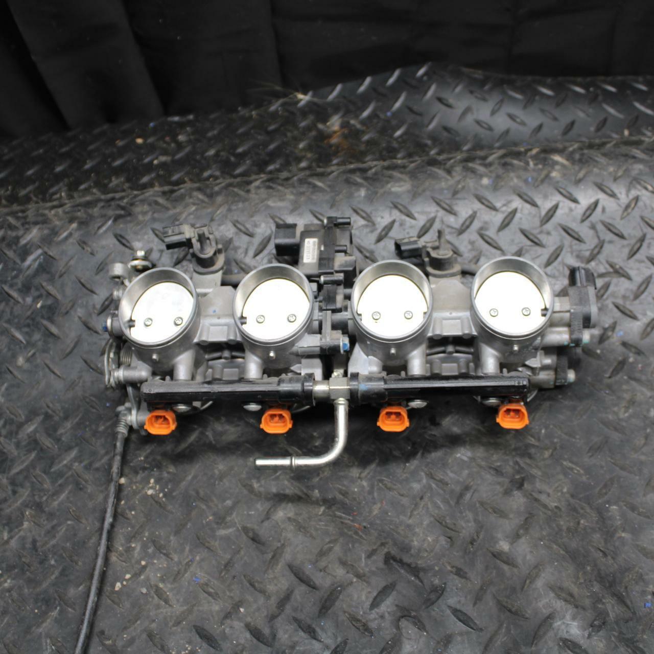 13-18 KAWASAKI NINJA ZX6R MAIN FUEL INJECTORS / THROTTLE BODIES BB203