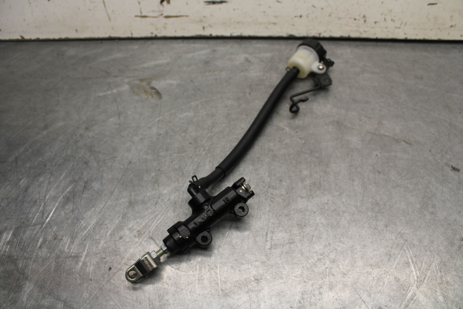 18-23 KAWASAKI NINJA 400 REAR BACK BRAKE MASTER CYLINDER W RESERVOIR BB660