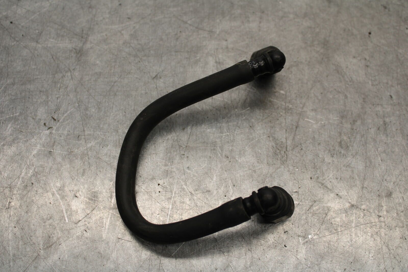 04-05 SUZUKI GSXR600 FUEL HOSE GAS LINE TUBE PIPE 15810-18G00 BB658