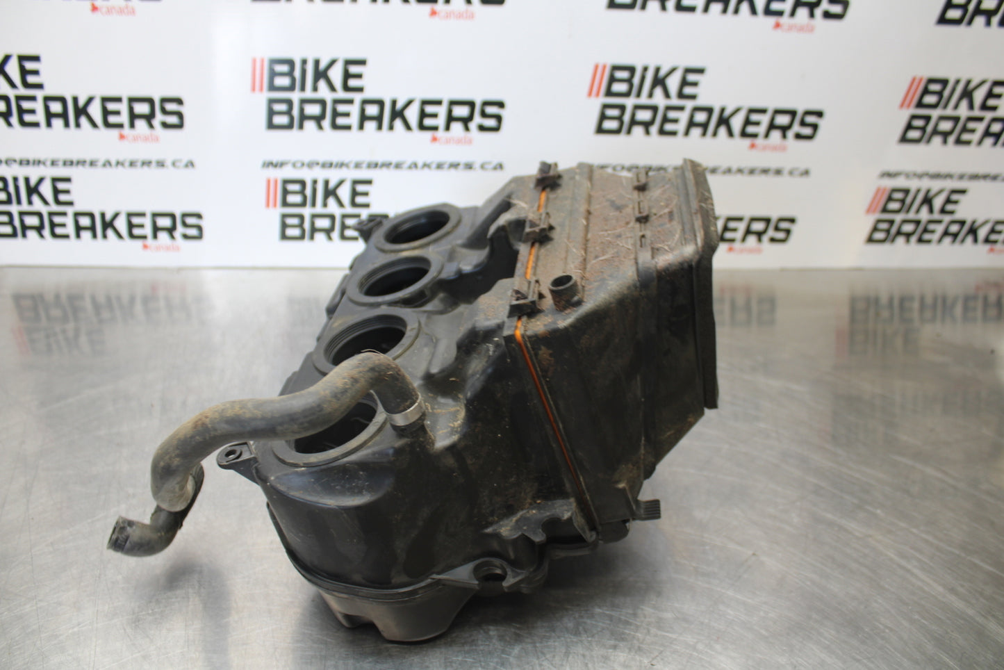 10-11 BMW S1000RR AIRBOX AIR INTAKE FILTER BOX BB168