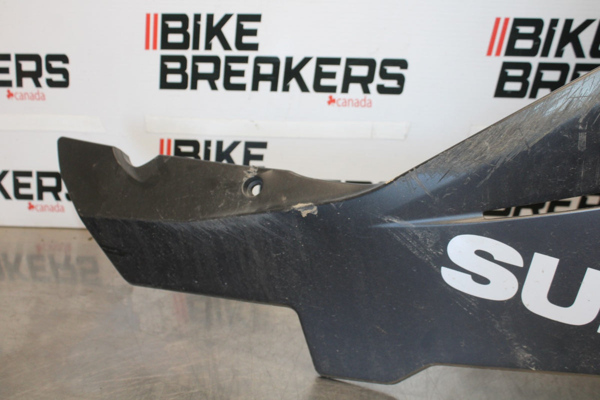 18 SUZUKI GSXR750 OEM RIGHT LOWER MID UPPER SIDE FAIRING COWL  BB891