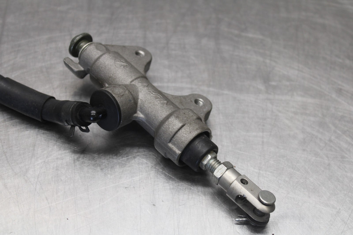 08-16 YAMAHA YZF R6 REAR BACK BRAKE MASTER CYLINDER W RESERVOIR BB929