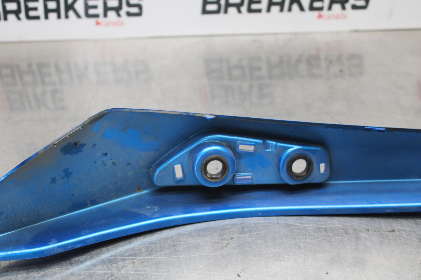 09-10 KAWASAKI ER-6N LEFT REAR BACK TAIL FAIRING COWL SHROUD BB205