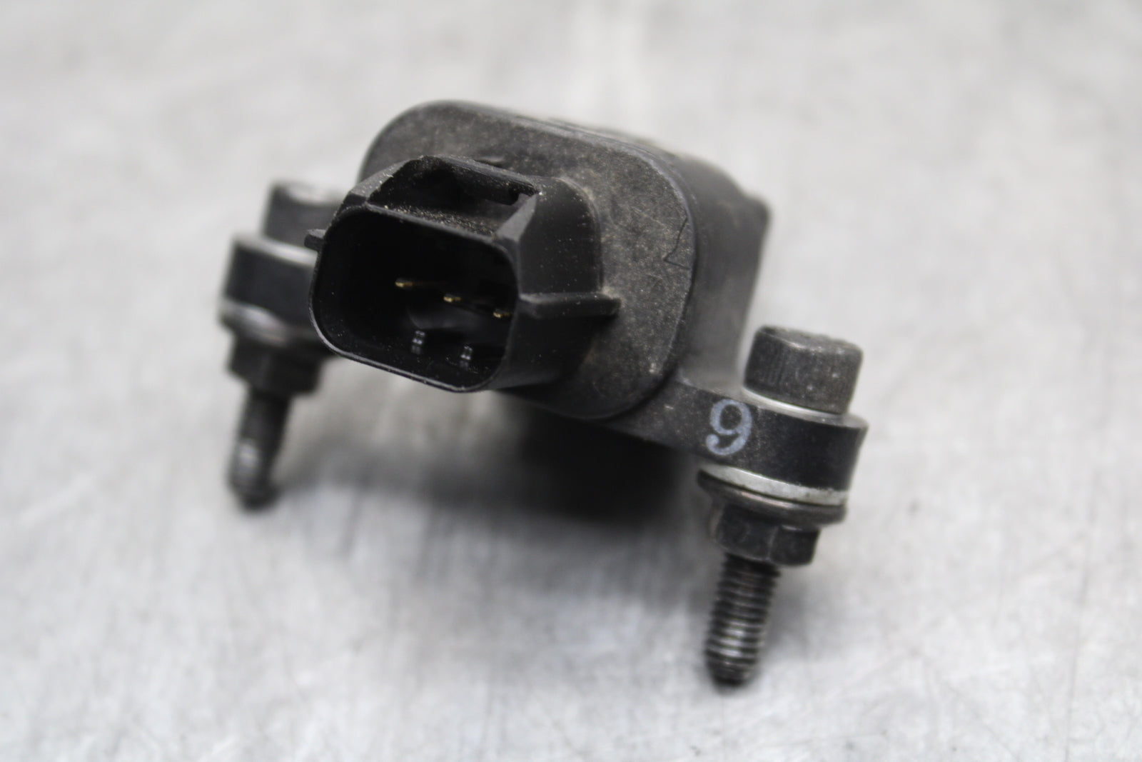 13-18 KAWASAKI NINJA ZX6R TIP OVER BANK ANGLE CRASH SENSOR  21176-0026 BB666