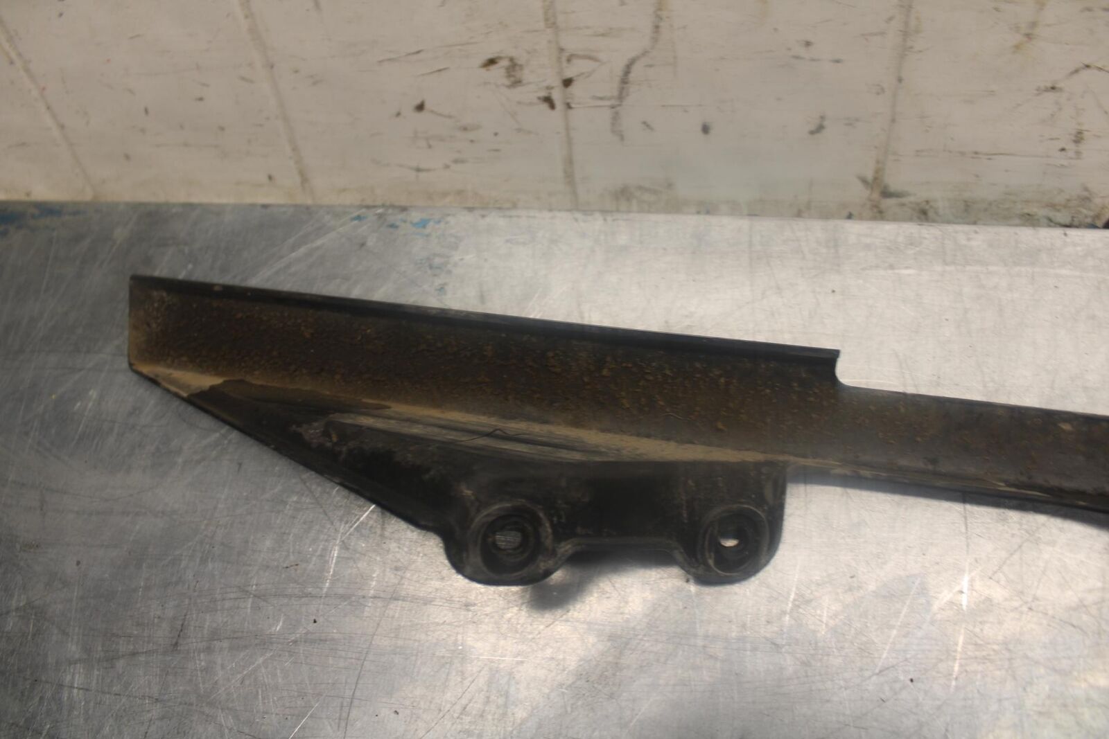 07-08 KAWASAKI NINJA ZX6R REAR BACK DRIVE CHAIN GUARD COVER  36014-0020 BB456