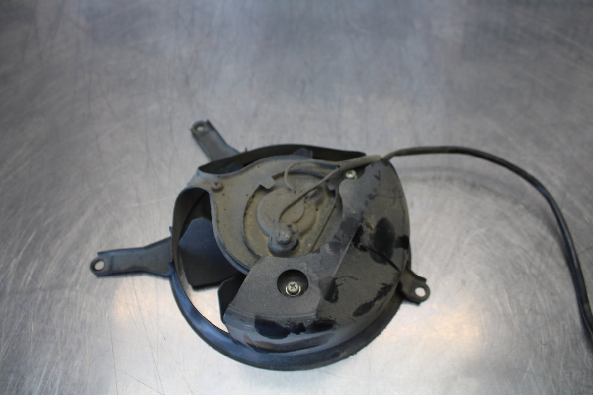 03-06 KAWASAKI Z1000 ENGINE RADIATOR COOLING FAN BB164