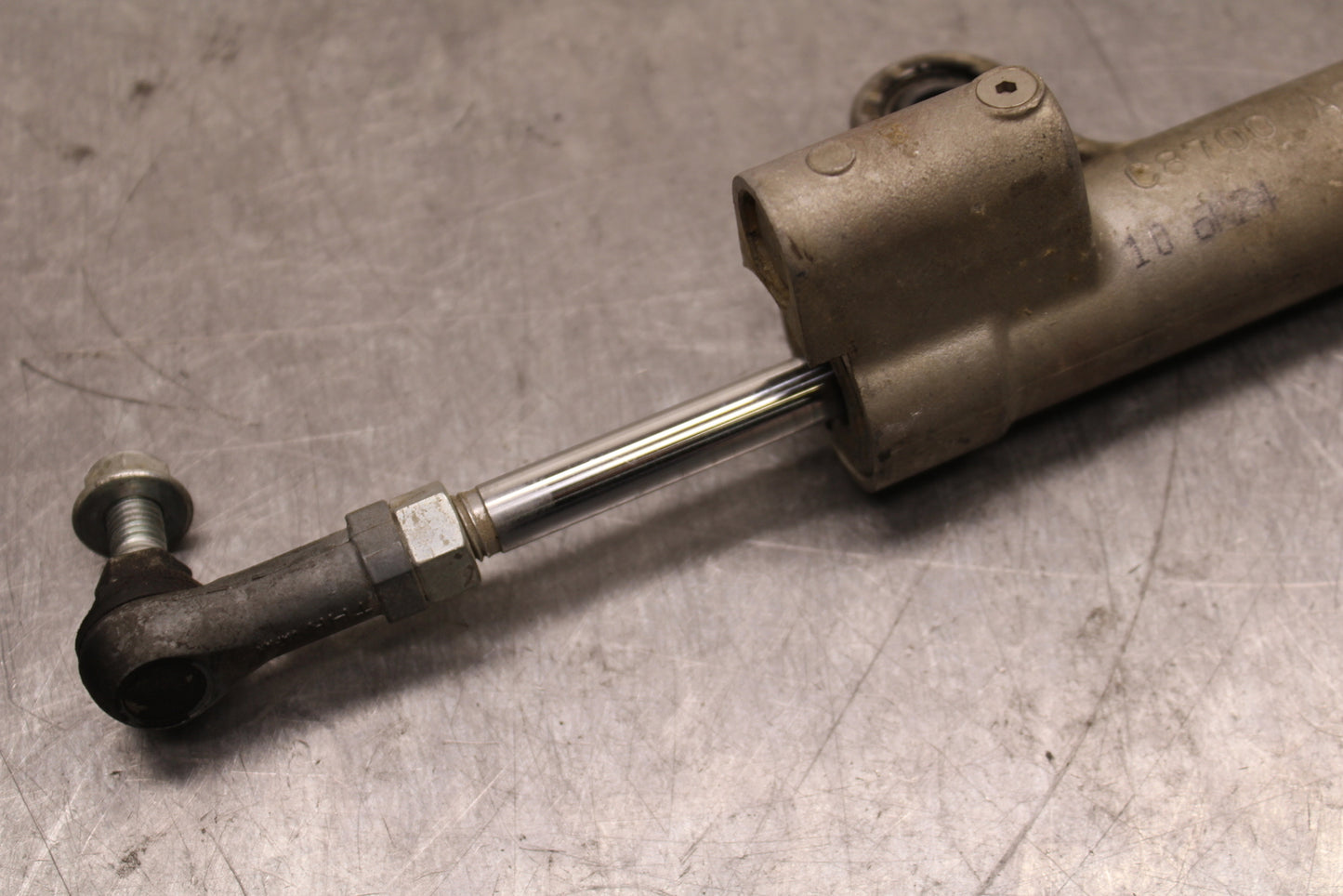06-07 SUZUKI GSXR750 STEERING DAMPER STABILIZER BB132