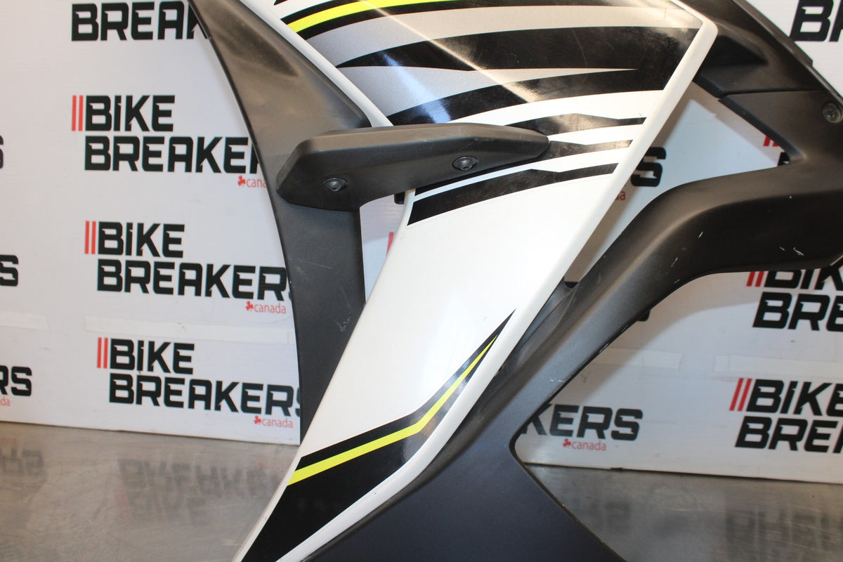15-17 YAMAHA YZF R3 LEFT LOWER MID UPPER SIDE FAIRING COWL BB003