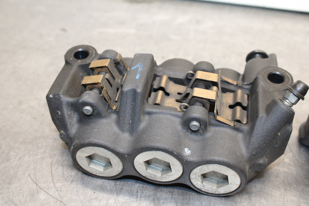 09-14 YAMAHA YZF R1 RIGHT LEFT FRONT BRAKE CALIPER SET PAIR CALIPERS BB118