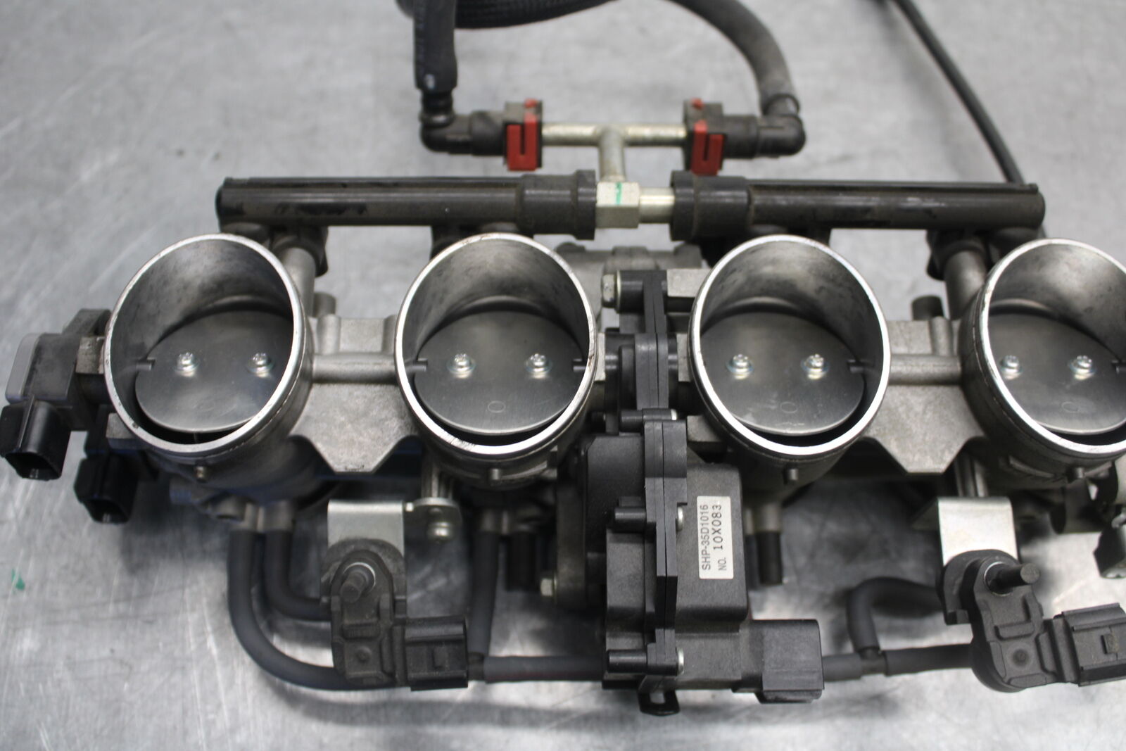 09-12 KAWASAKI NINJA ZX6R MAIN FUEL INJECTORS / THROTTLE BODIES 16163-0128 BB698