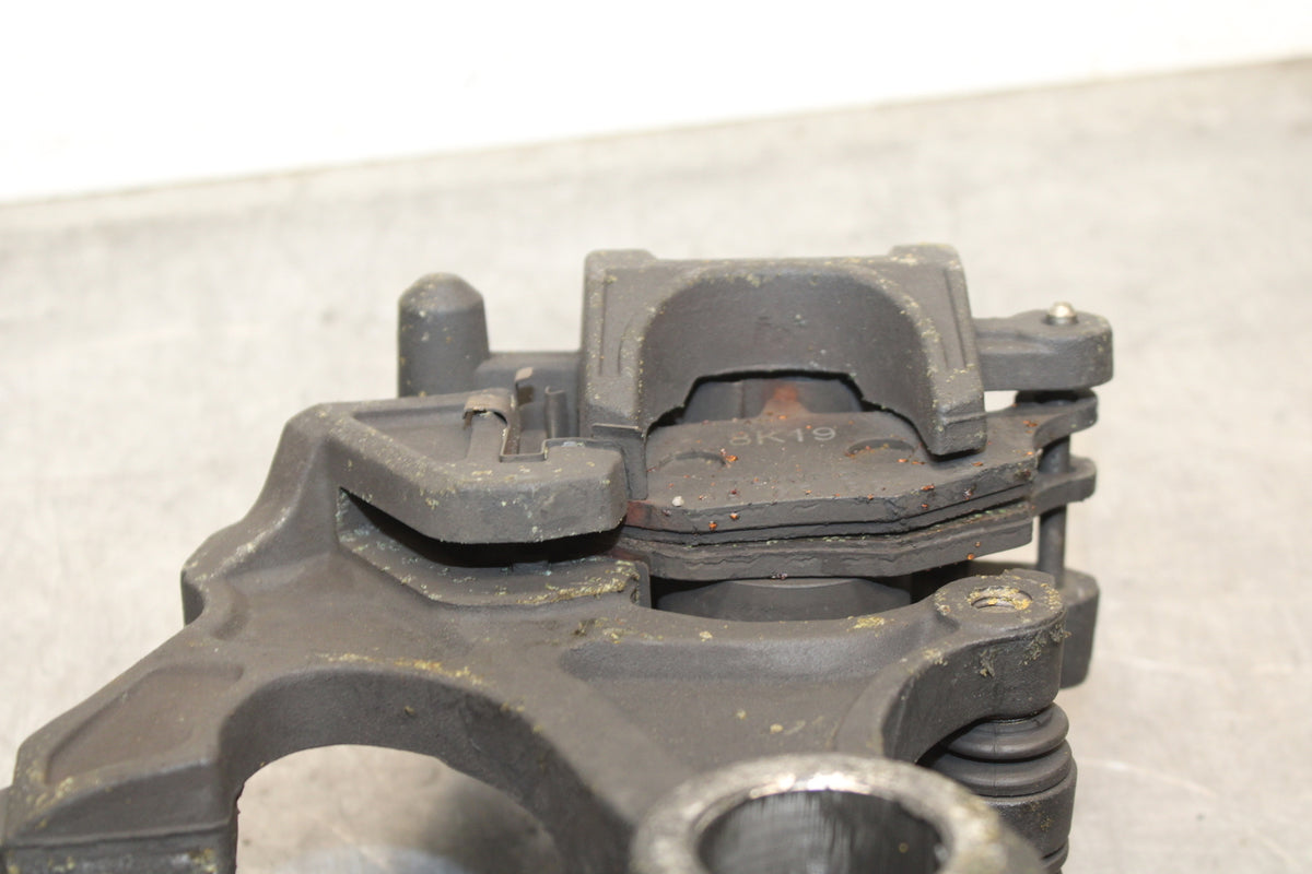 08-10 SUZUKI GSXR750 REAR BACK BRAKE CALIPER W MOUNT BRACKET BB127