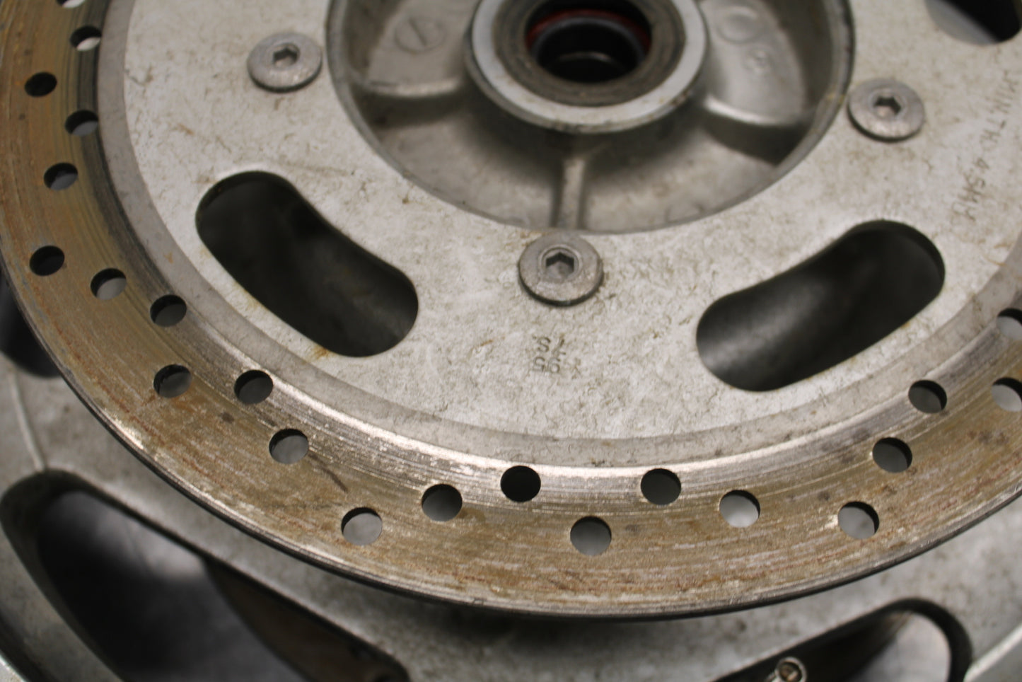 03-08 KAWASAKI VULCAN 1600 FRONT WHEEL FRONT RIM BB754