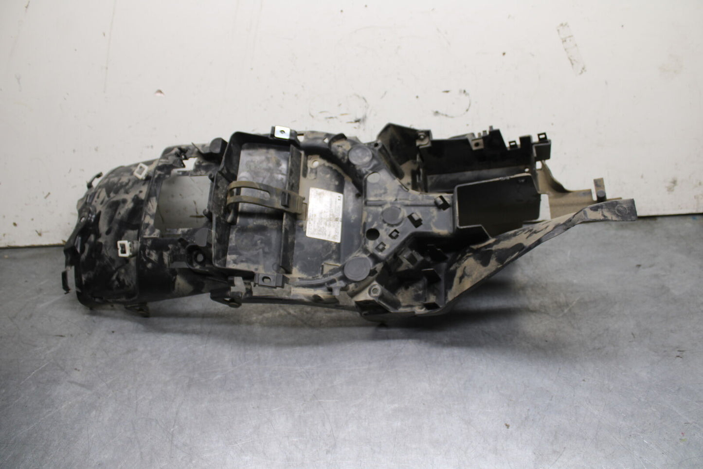 16-17 KAWASAKI VULCAN S 650 EN650 ABS BATTERY TRAY BOX HOLDER BB731