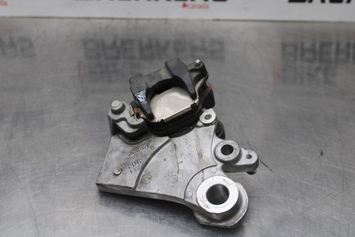 16 YAMAHA XSR900 REAR BACK BRAKE CALIPER W MOUNT BRACKET BB786