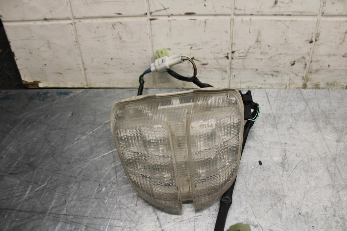 06-07 SUZUKI GSXR750 REAR TAIL TAILLIGHT BACK BRAKE LIGHT 35710-01H30 BB482