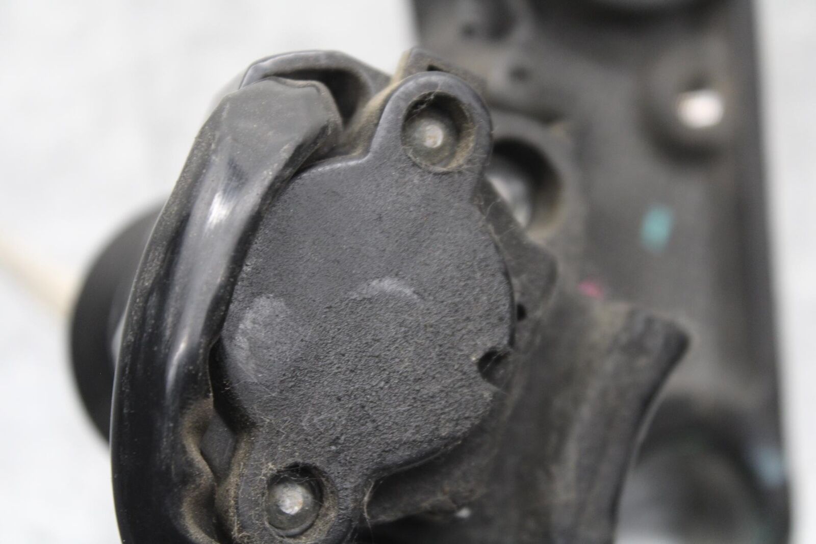 15-16 KAWASAKI EX300 IGNITION LOCK KEY SET W/ GAS CAP AND SEAT LOCK BB635