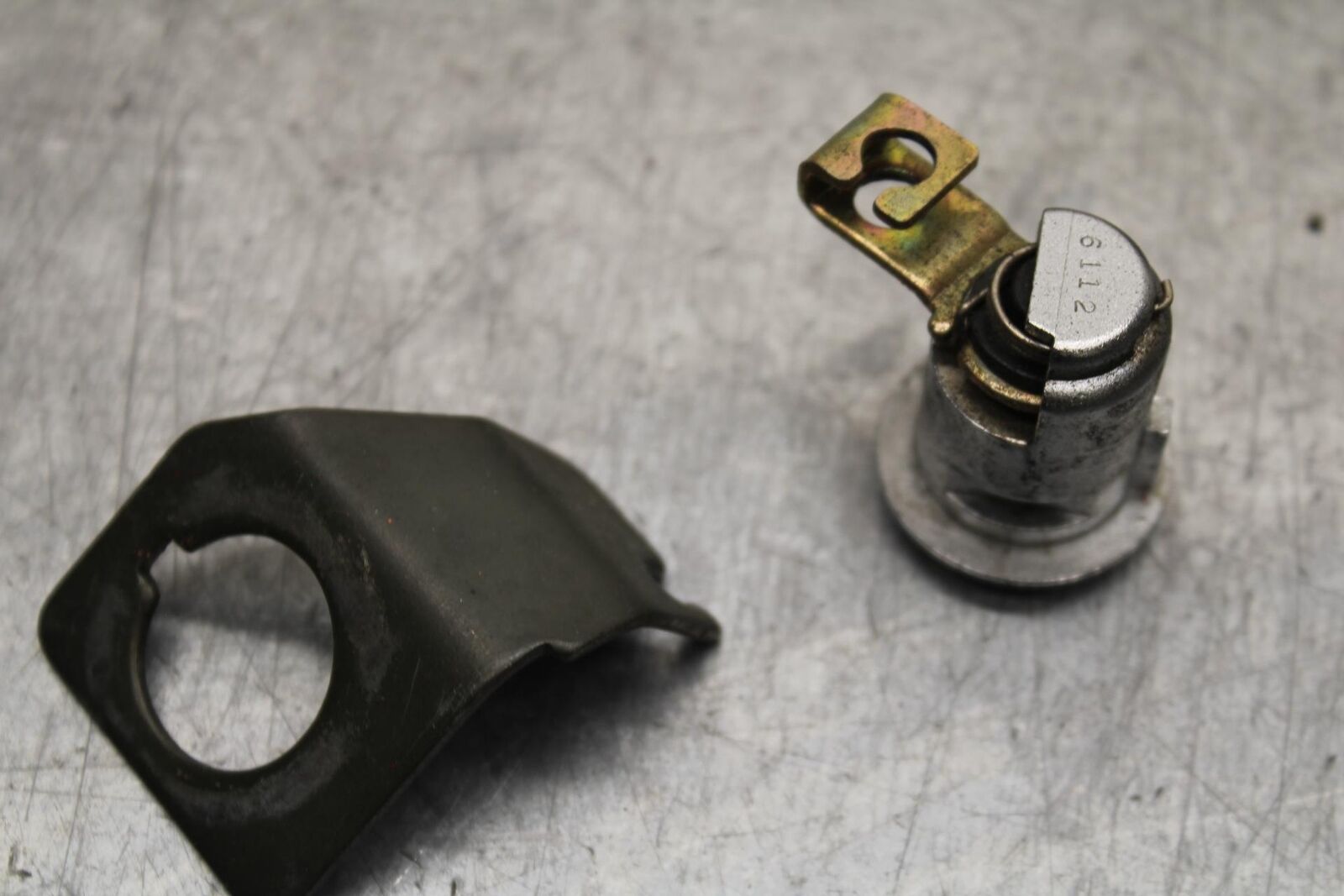 2006 Suzuki SV650 IGNITION LOCK KEY SET / GAS CAP AND SEAT LOCK 37000-16841 BB93