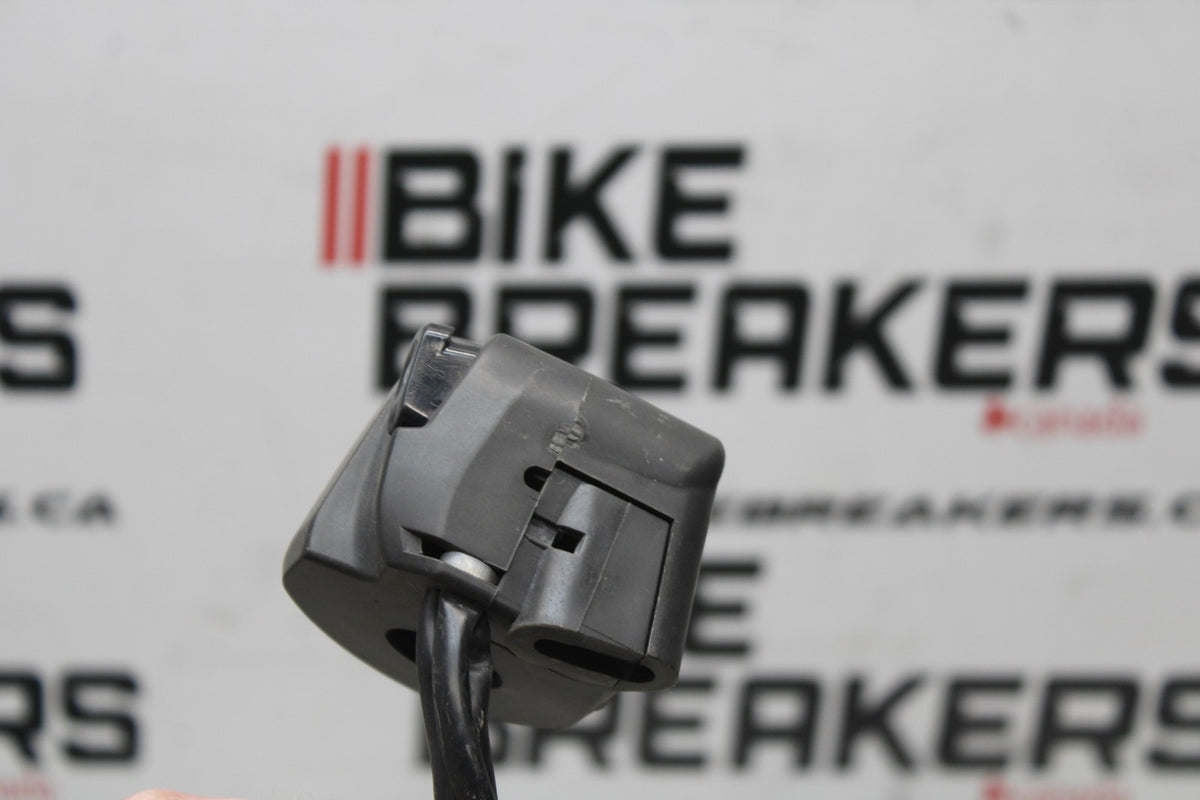 09 KAWASAKI NINJA 250R RIGHT CLIP ON HANDLE KILL OFF START SWITCH SWITCHES BB824