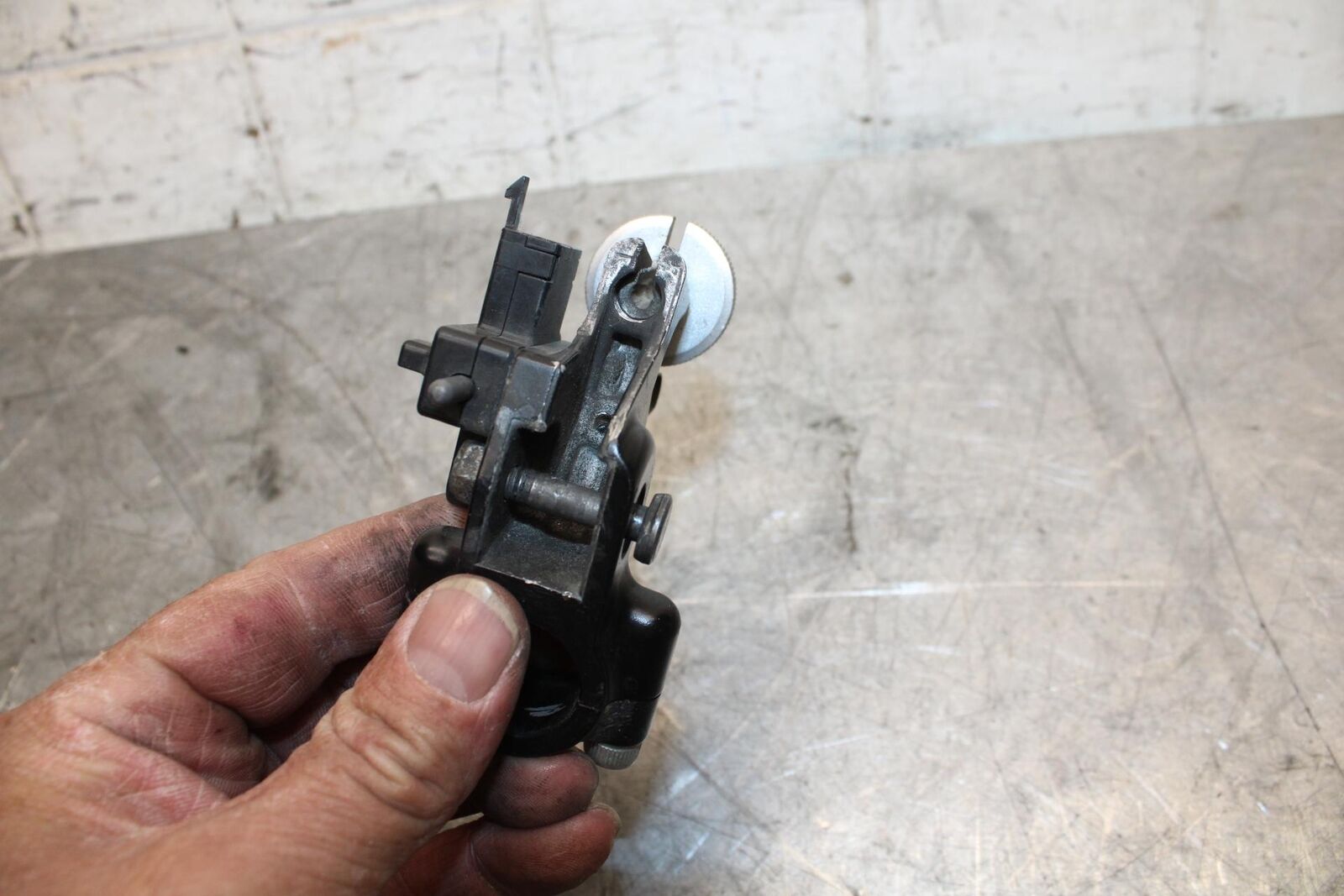 2009 Kawasaki Ninja ZX6R ZX600R CLUTCH LEVER PERCH MOUNT BRACKET 13091-1624 BB44