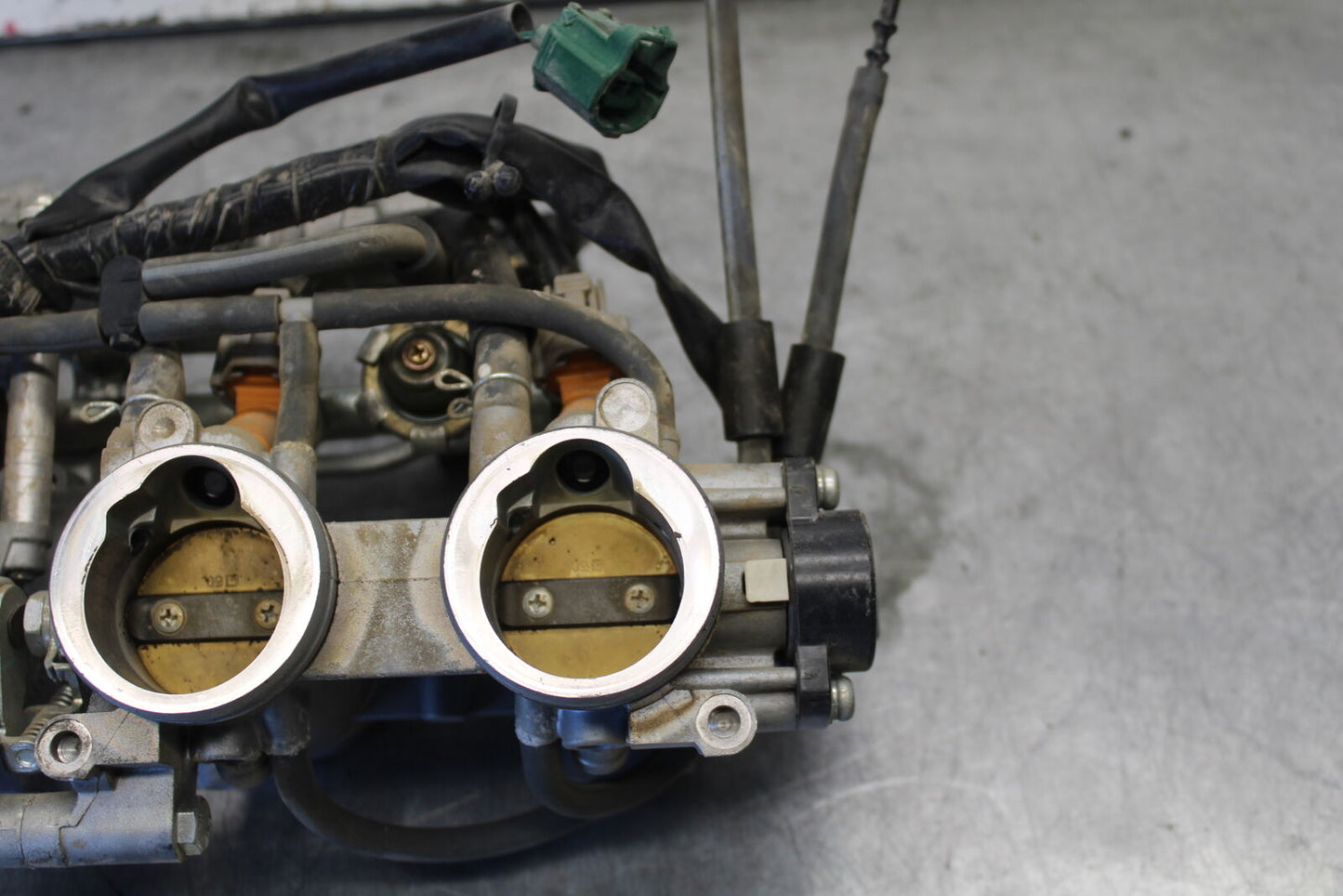 07-09 YAMAHA FZ6 MAIN FUEL INJECTORS / THROTTLE BODIES BB713