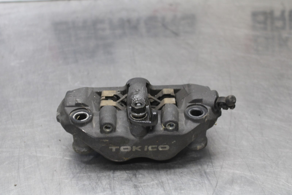 05-06 HONDA CBR600RR RIGHT LEFT FRONT BRAKE CALIPER SET PAIR CALIPERS BB893
